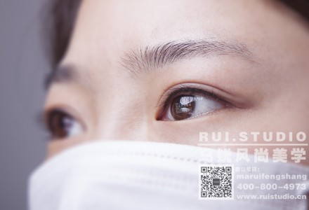 韩国半永久美睫线 使眼睛显得更加明亮而富有神采