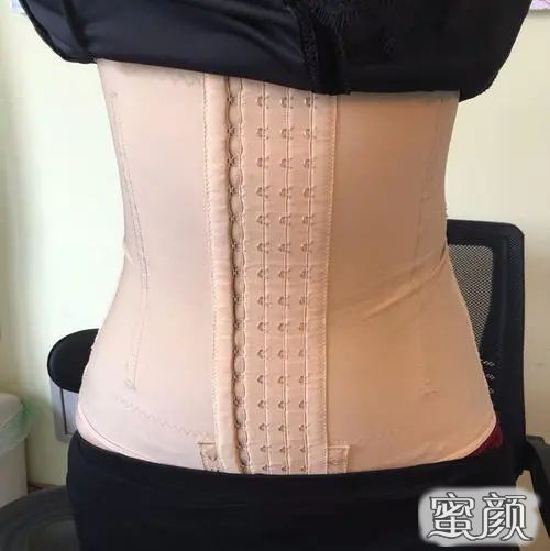https://img.yiyiaimei.com/mnt/Editor/2020-10-30/5f9c063889424.jpg