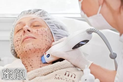 https://img.yiyiaimei.com/mnt/Editor/2020-12-26/5fe7302d24142.jpg