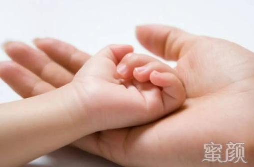 https://img.yiyiaimei.com/mnt/timg/200328/131R41O4-5.jpg 案例图片