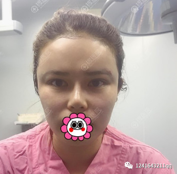 https://img.yiyiaimei.com/mnt/timg/200328/1350036050-1.jpg