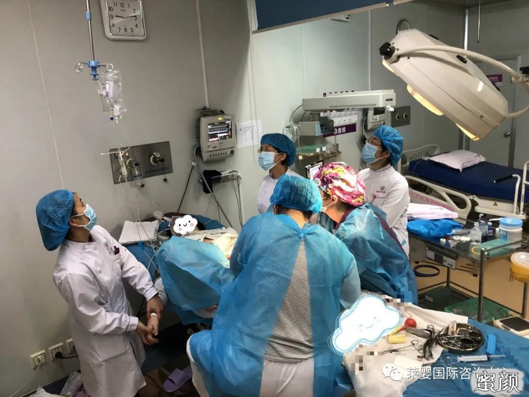https://img.yiyiaimei.com/mnt/timg/200422/13334C012-1.jpg 案例图片