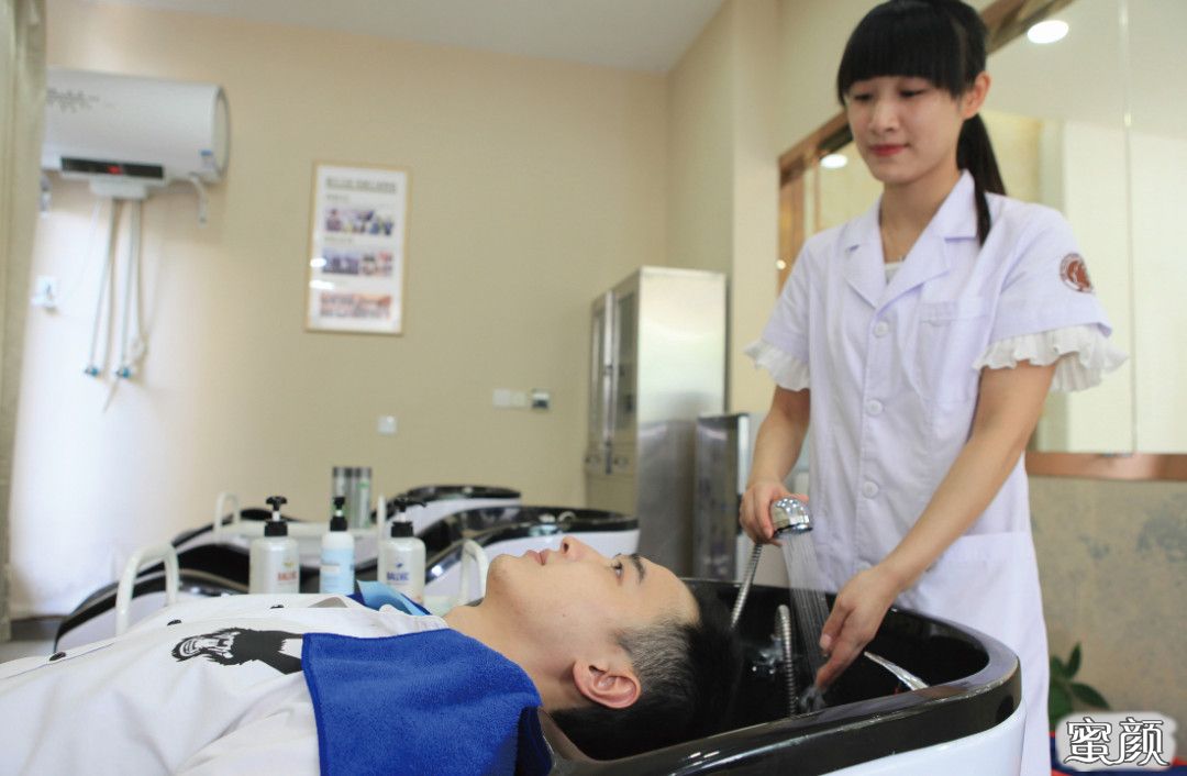 https://img.yiyiaimei.com/mnt/timg/200519/142432I44-2.jpg
