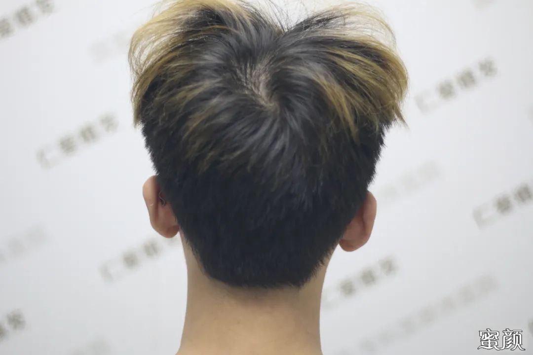 https://img.yiyiaimei.com/mnt/timg/200605/1156352443-3.jpg