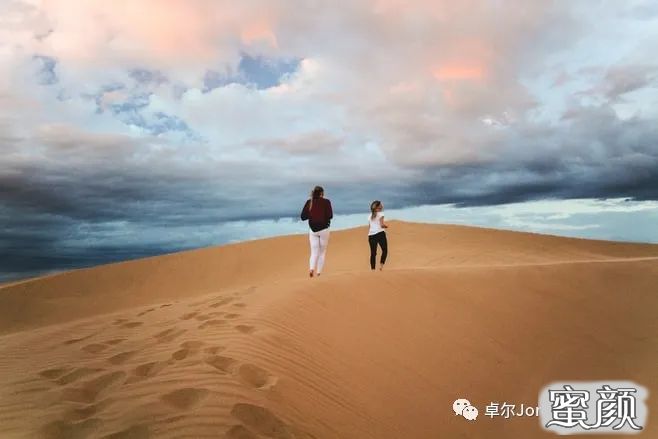 https://img.yiyiaimei.com/mnt/timg/200709/135J31200-1.jpg 案例图片