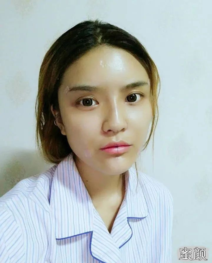 https://img.yiyiaimei.com/mnt/timg/201201/142Q21035-4.jpg